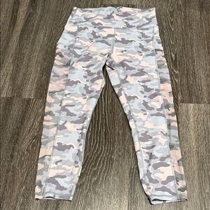 Fabletics women’s Pink and Gray Camouflage Leggings
